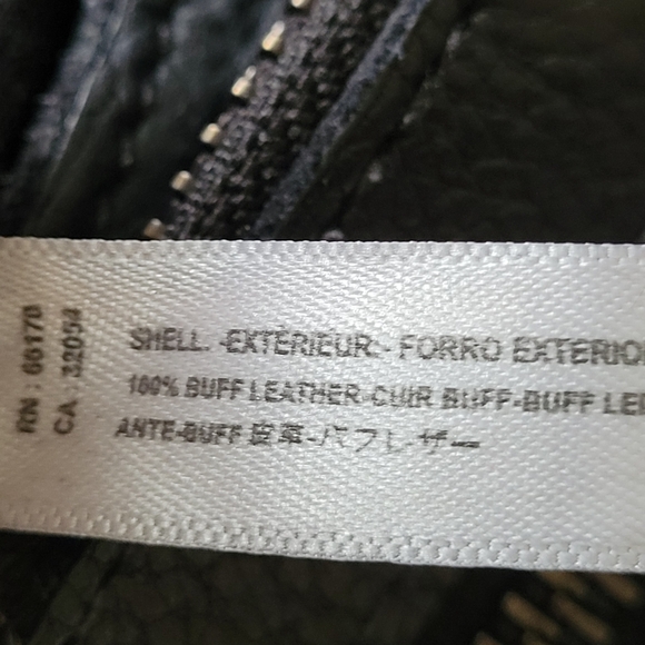 Free People Black Leather Crossbody Bag. Pouch. Fanny Bag.Size 11"×5". - Picture 8 of 11